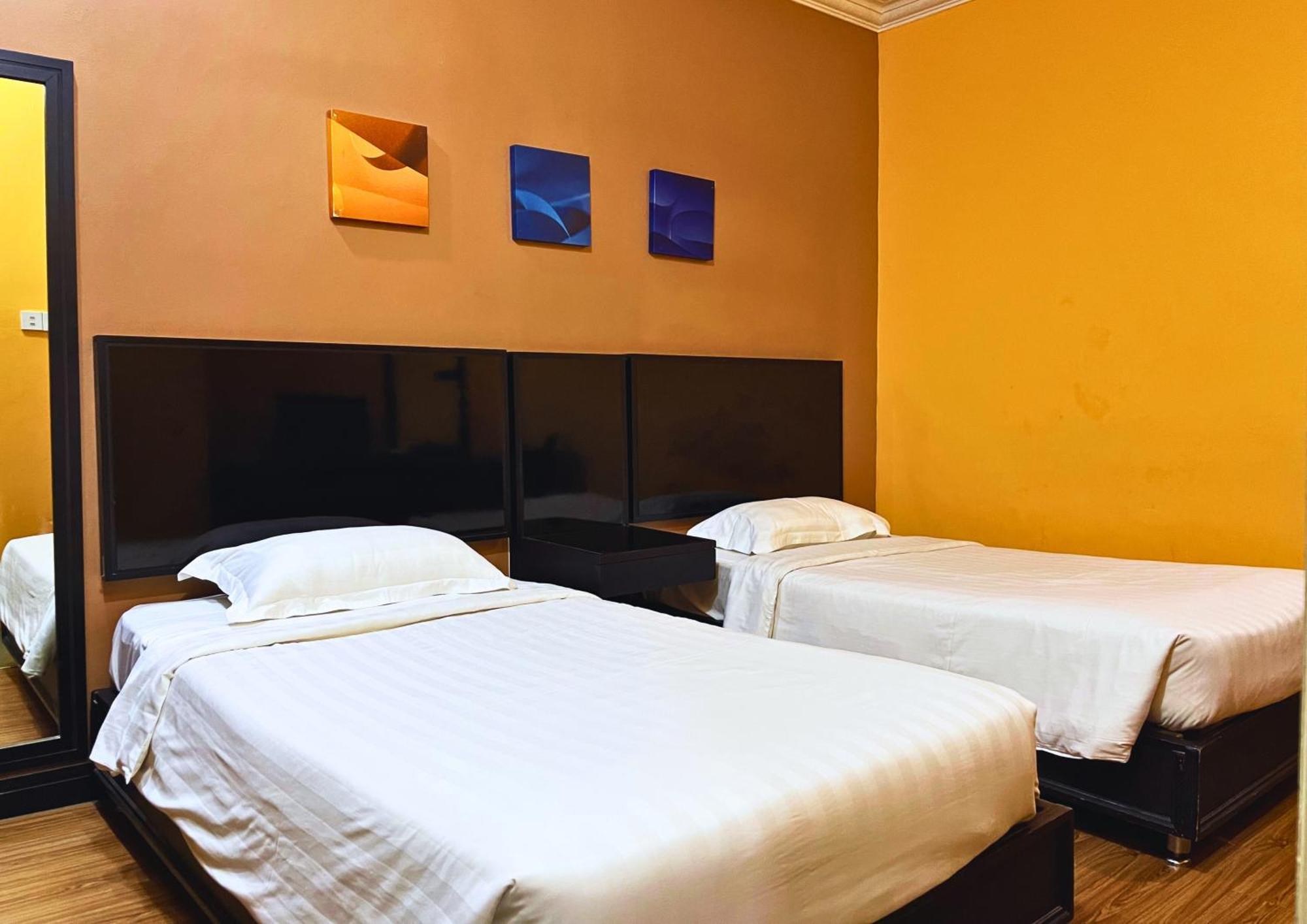Penview Hotel Kuching Exterior photo