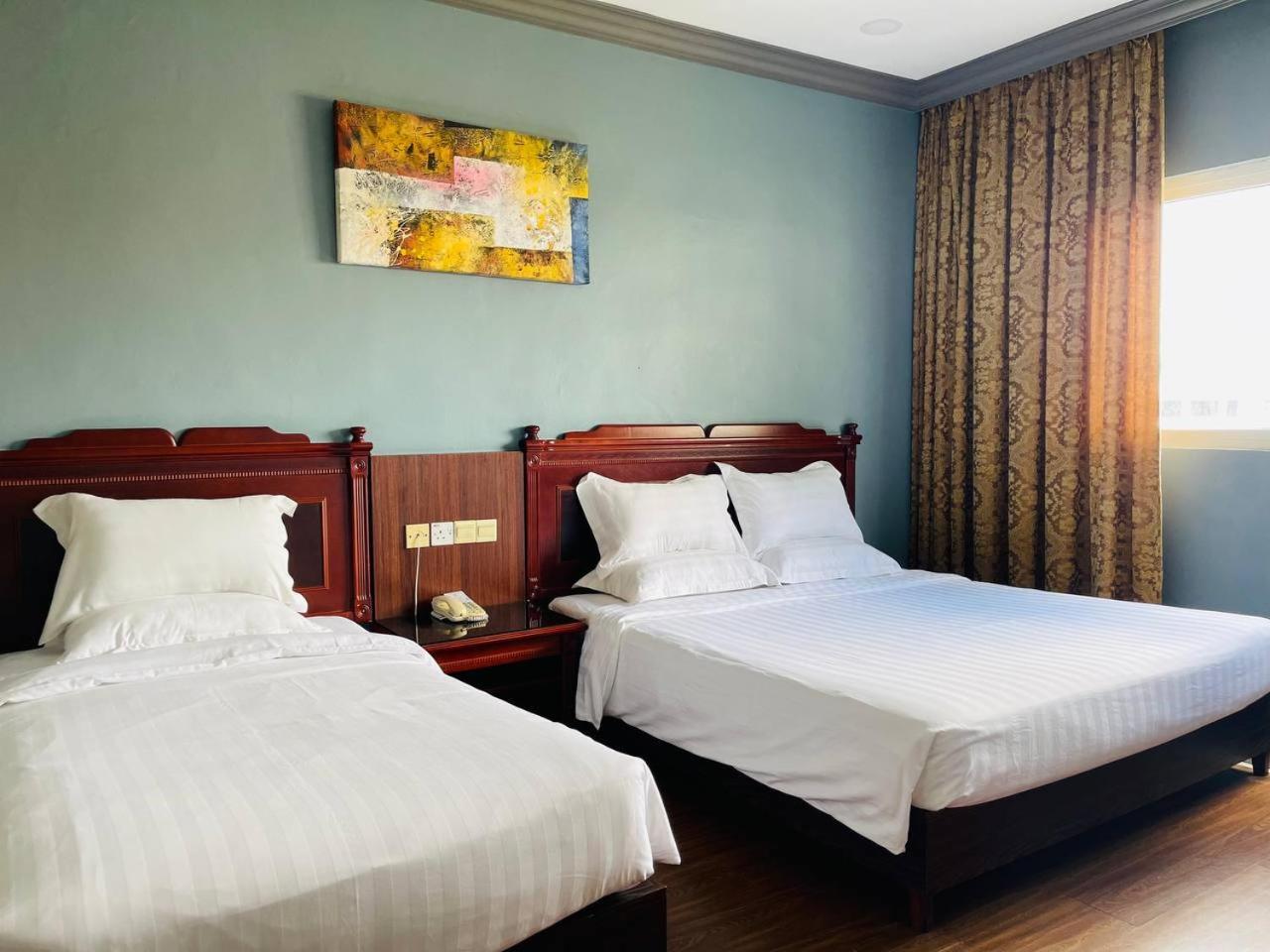 Penview Hotel Kuching Exterior photo
