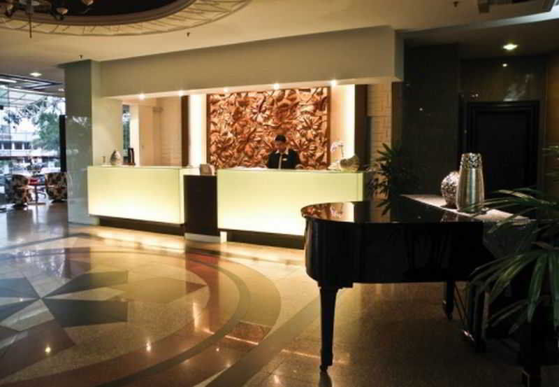 Penview Hotel Kuching Exterior photo